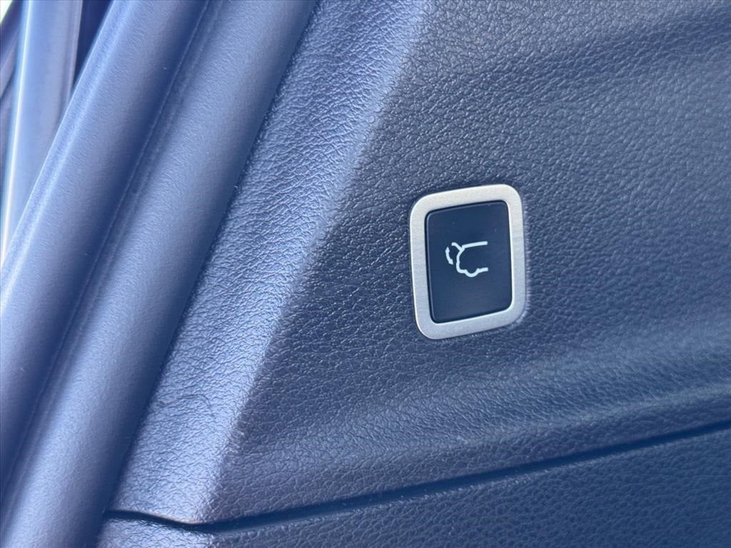 2020 Chrysler Pacifica Hybrid Touring L