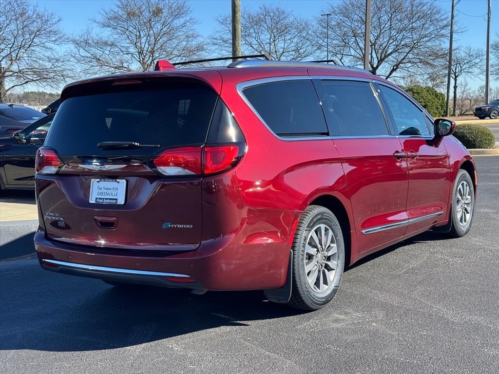 2020 Chrysler Pacifica Hybrid Touring L