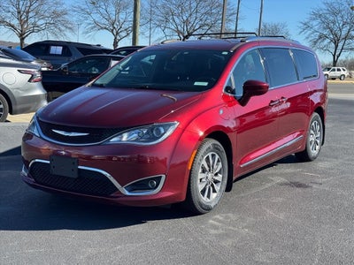 2020 Chrysler Pacifica Hybrid Touring L