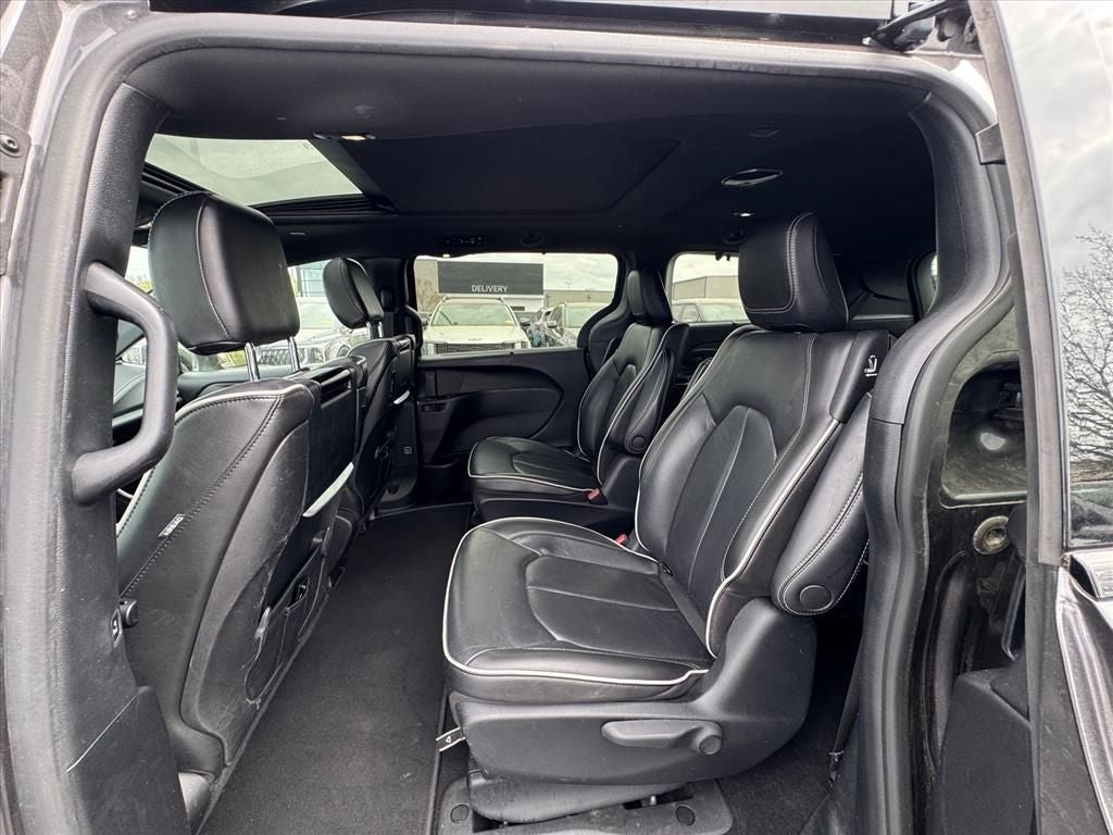 2022 Chrysler Pacifica Hybrid Limited