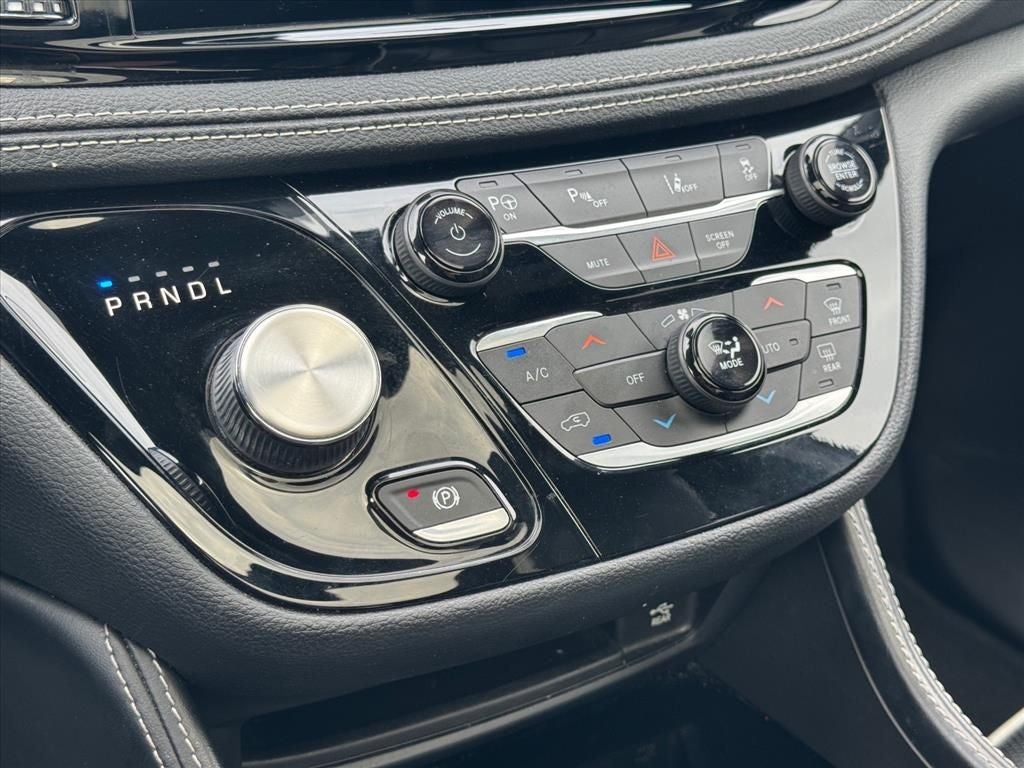 2022 Chrysler Pacifica Hybrid Limited