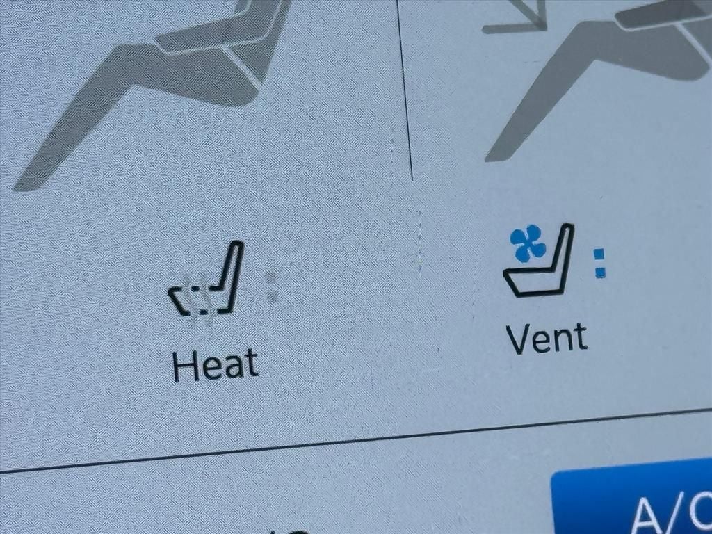 2022 Chrysler Pacifica Hybrid Limited