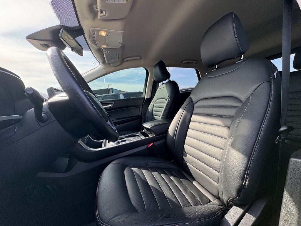 2023 Ford Edge SE