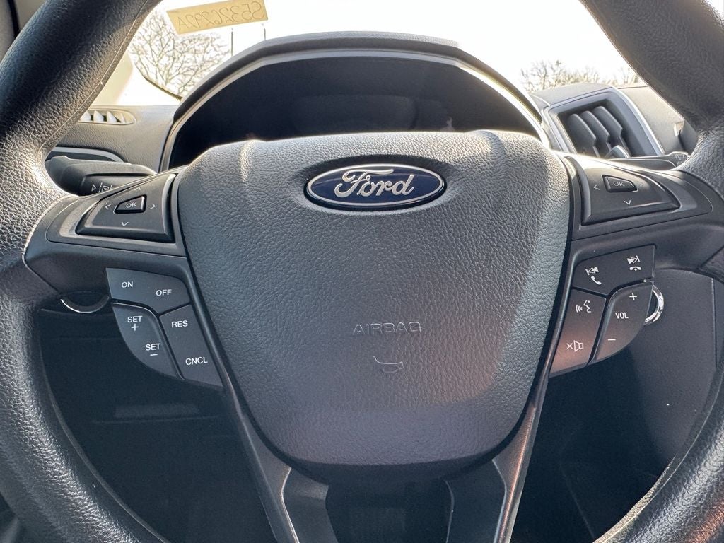 2023 Ford Edge SE
