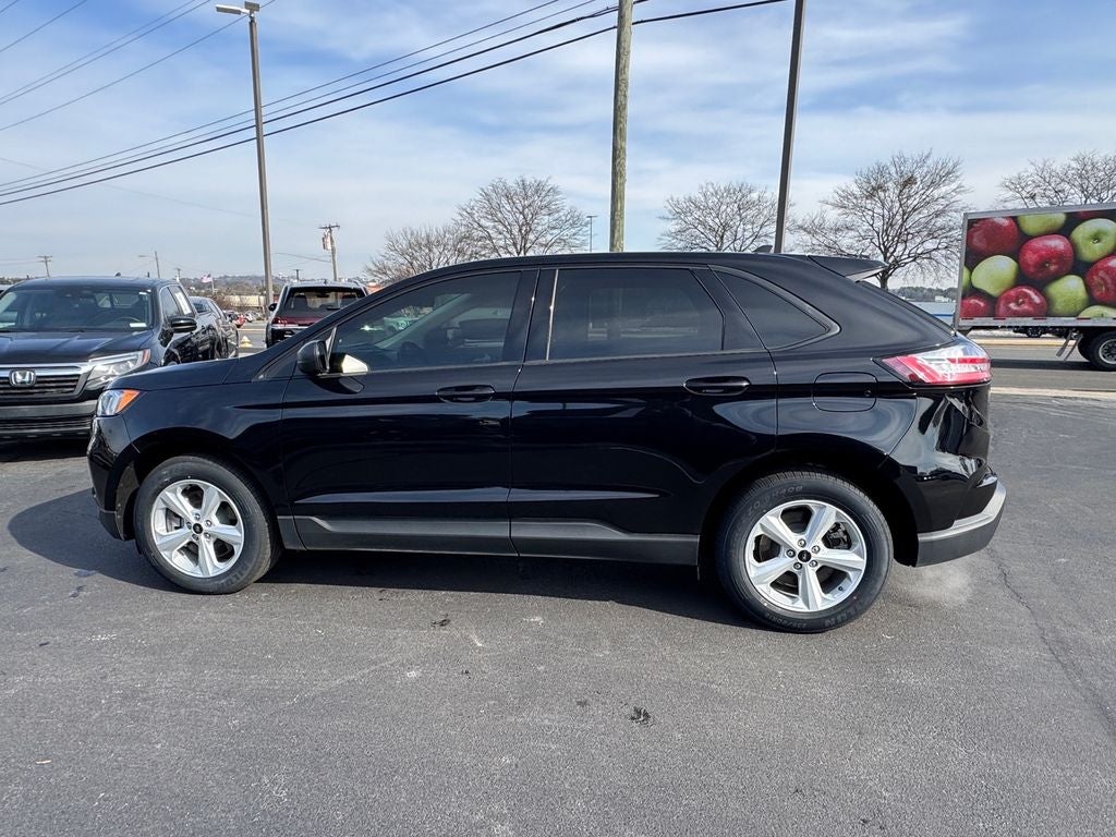 2023 Ford Edge SE