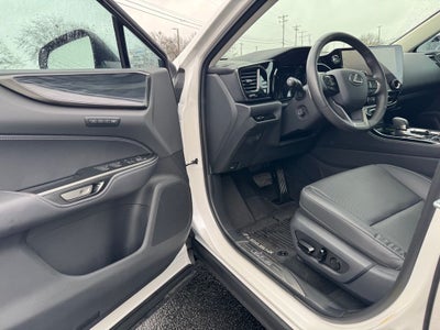 2025 Lexus NX 350h Premium