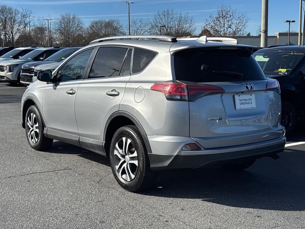 2016 Toyota RAV4 LE