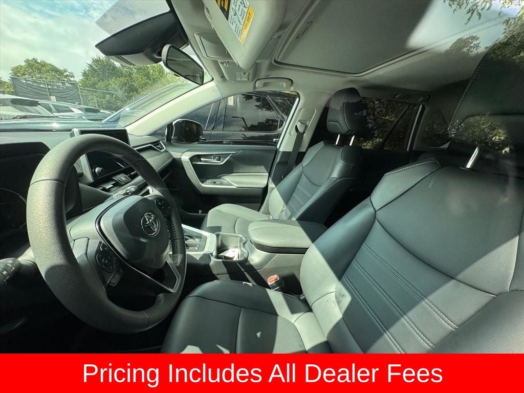 2025 Toyota RAV4 XLE Premium