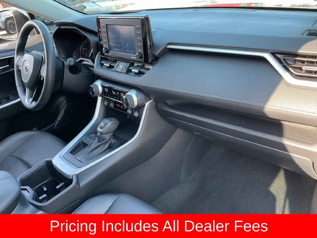 2022 Toyota RAV4 XLE Premium