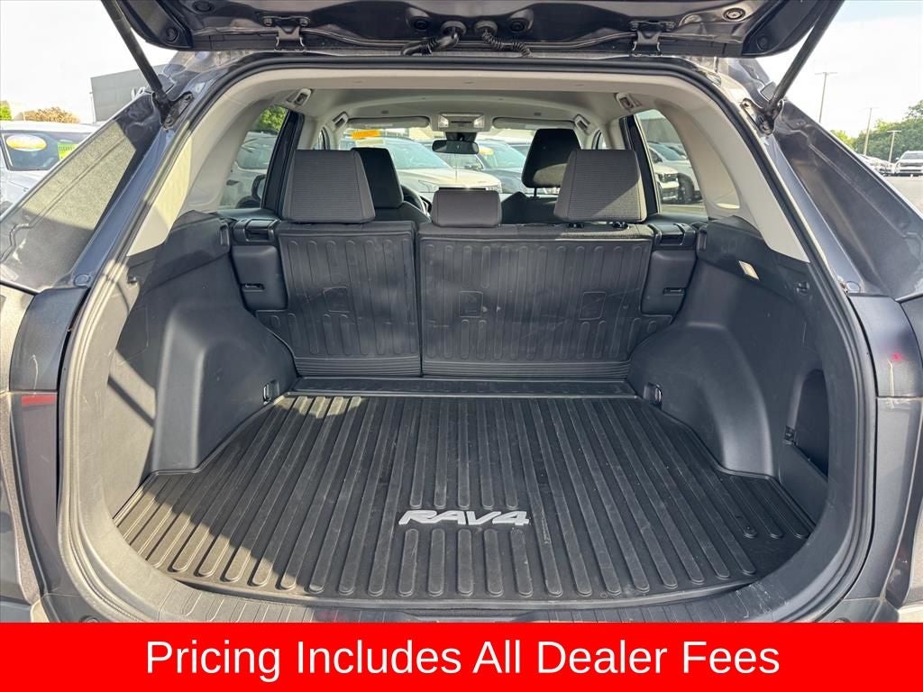 2024 Toyota RAV4 LE
