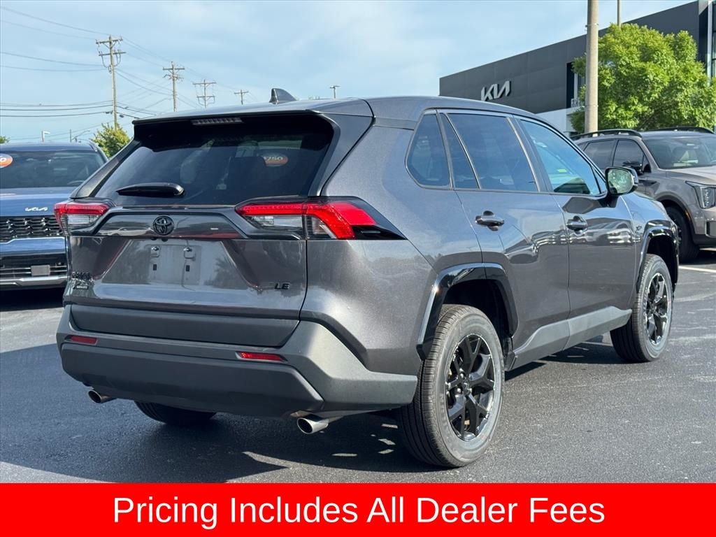 2024 Toyota RAV4 LE