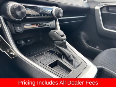 2019 Toyota RAV4 LE