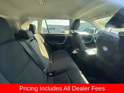 2019 Toyota RAV4 LE