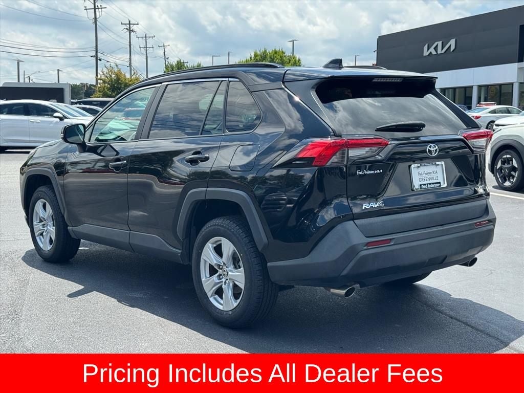 2021 Toyota RAV4 XLE