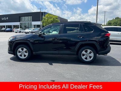 2021 Toyota RAV4 XLE