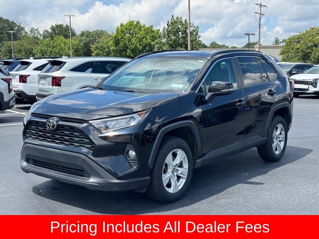 2021 Toyota RAV4 XLE