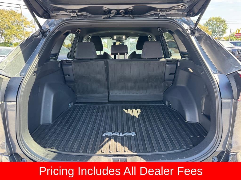 2024 Toyota RAV4 Hybrid SE