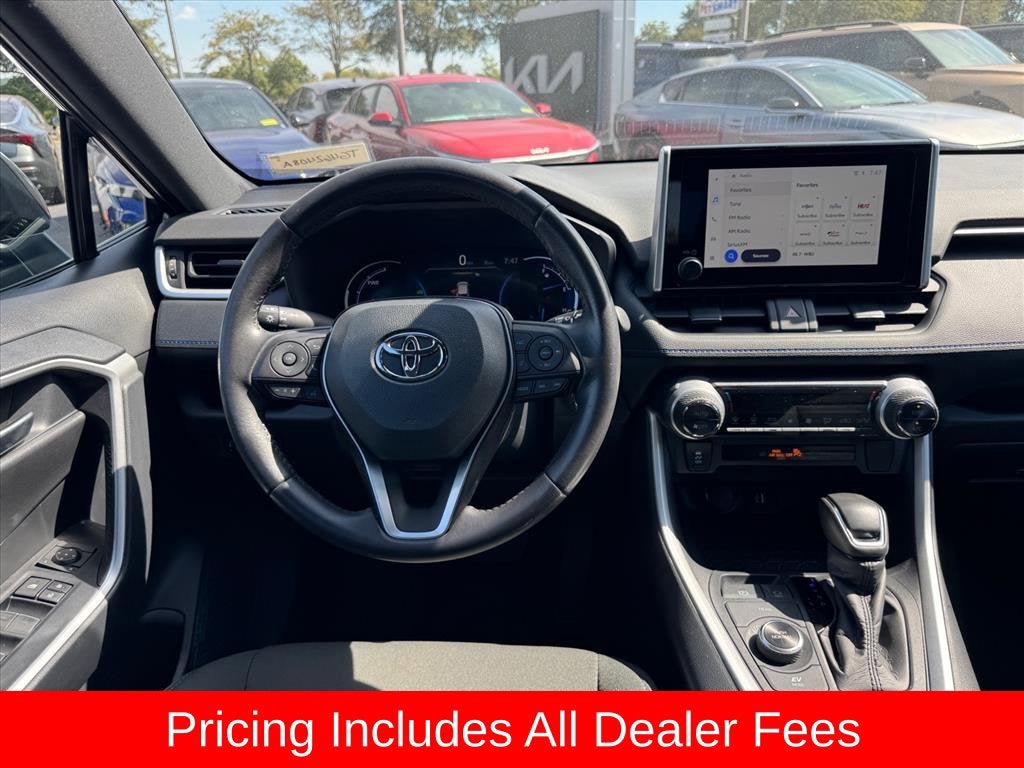 2024 Toyota RAV4 Hybrid SE