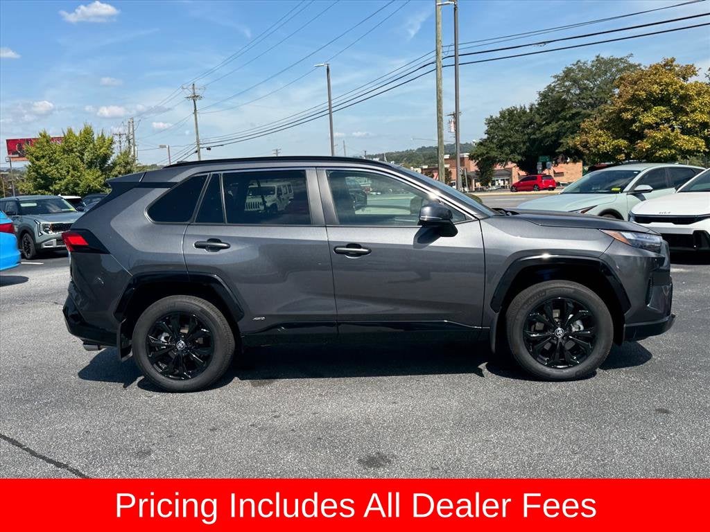 2024 Toyota RAV4 Hybrid SE