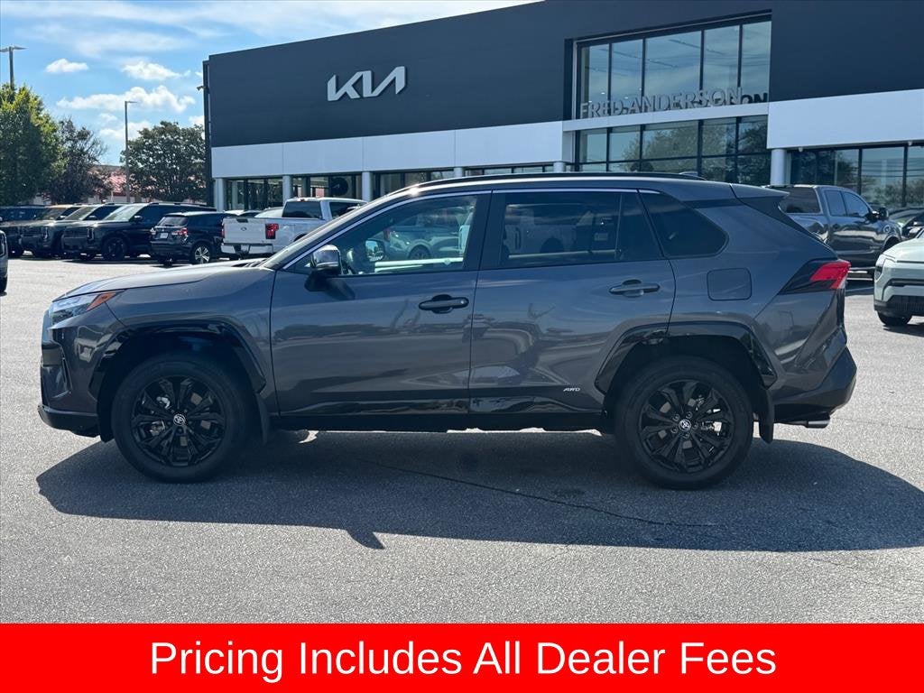 2024 Toyota RAV4 Hybrid SE