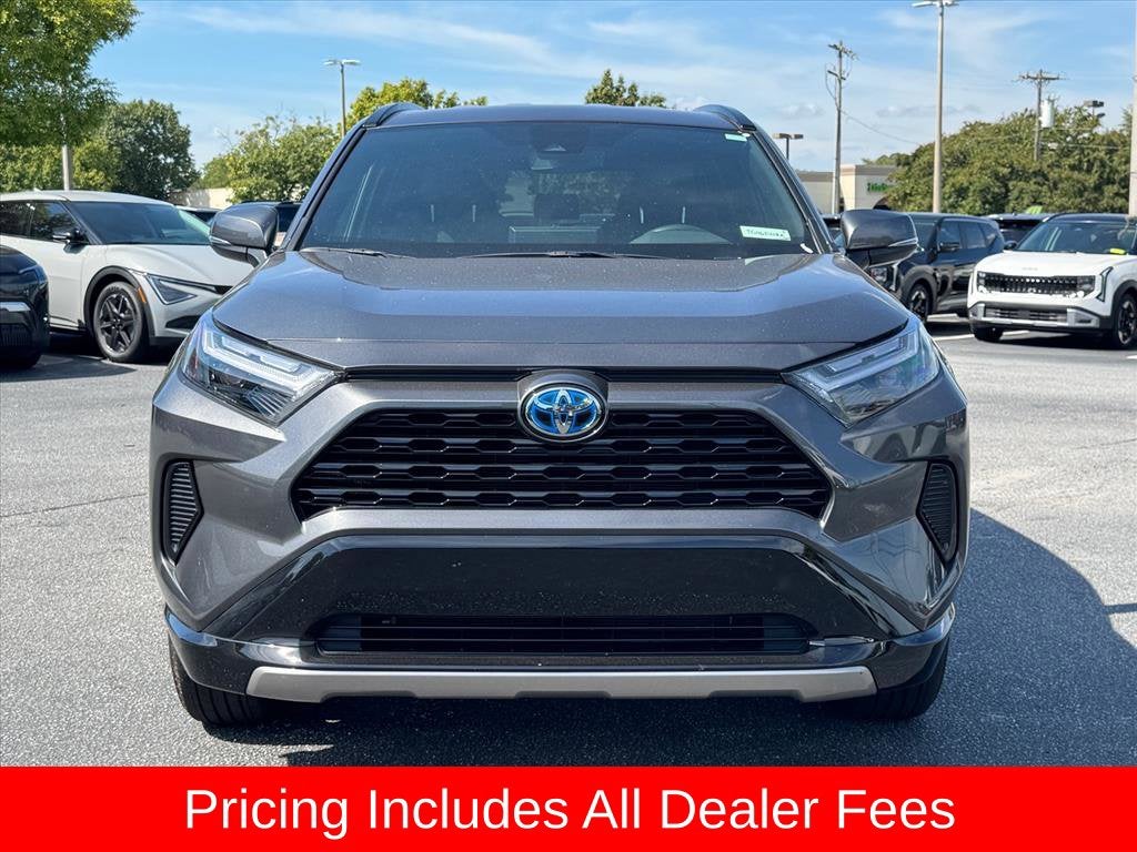 2024 Toyota RAV4 Hybrid SE