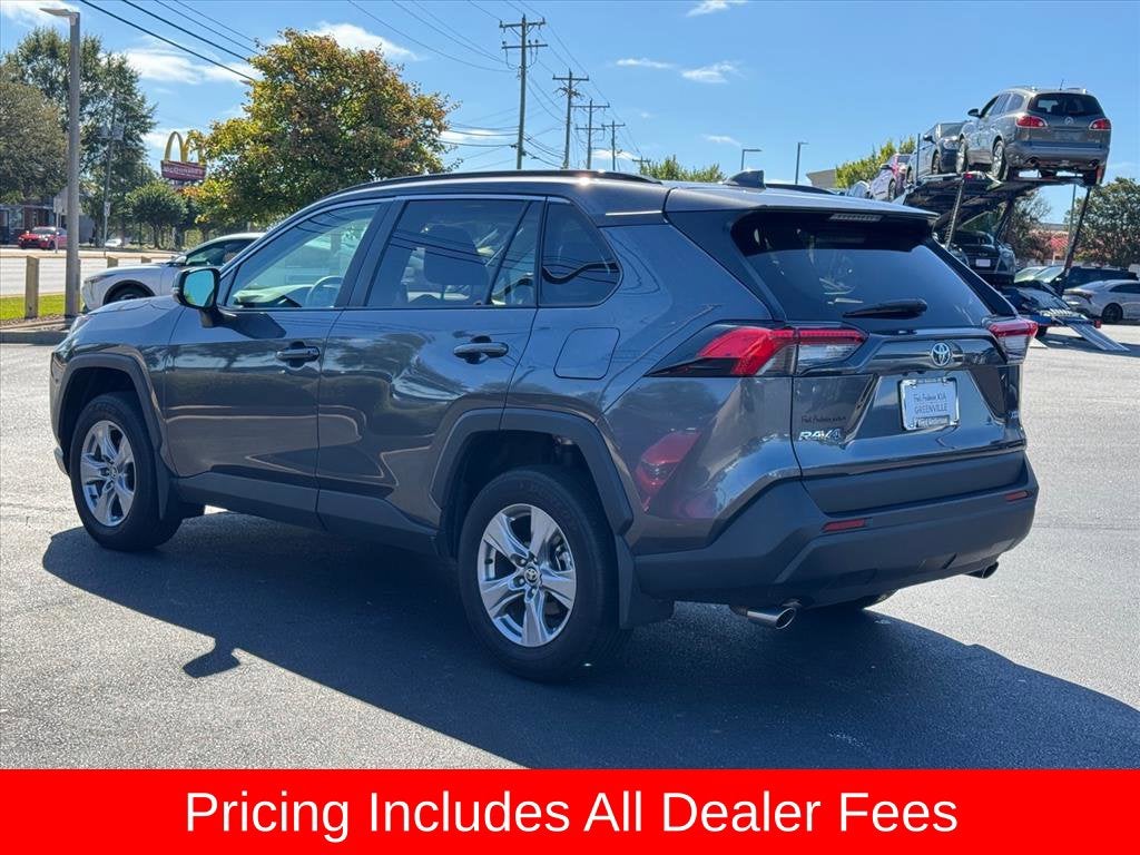 2025 Toyota RAV4 XLE