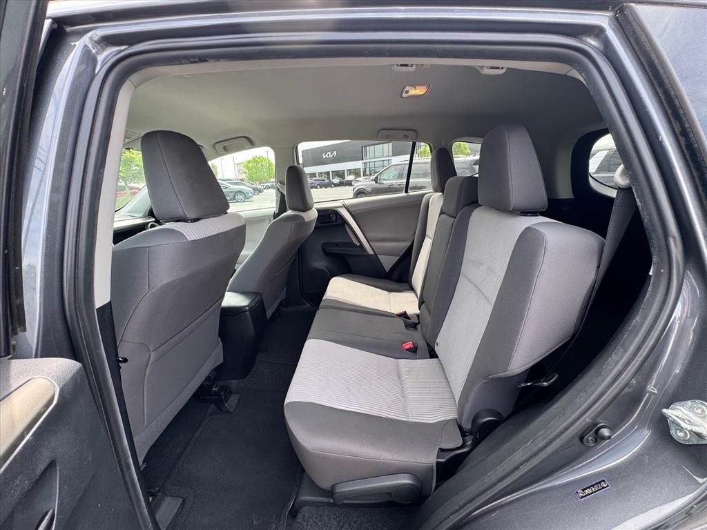 2013 Toyota RAV4 LE