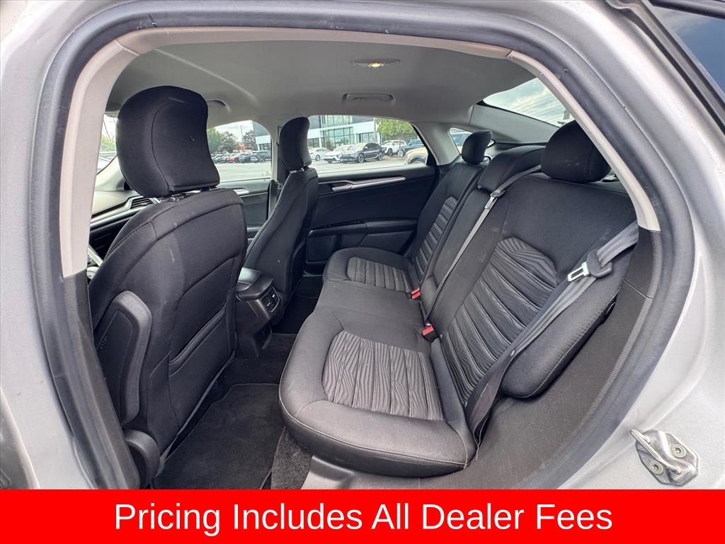 2016 Ford Fusion SE