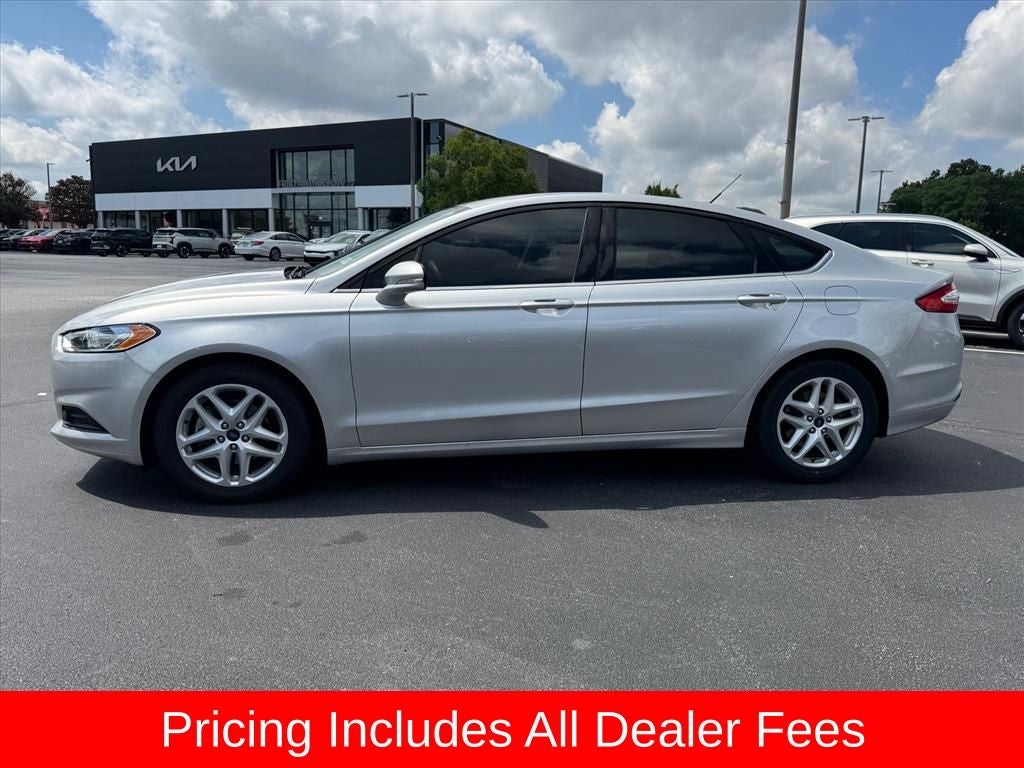 2016 Ford Fusion SE