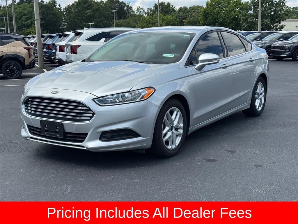 2016 Ford Fusion SE