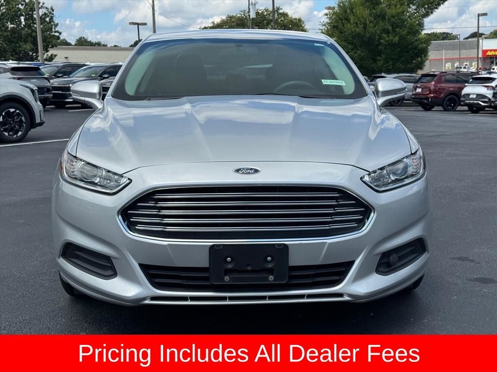 2016 Ford Fusion SE