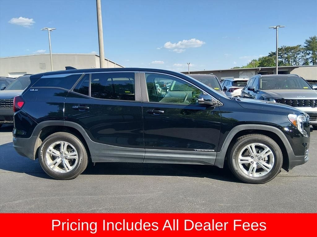 2022 GMC Terrain SLE