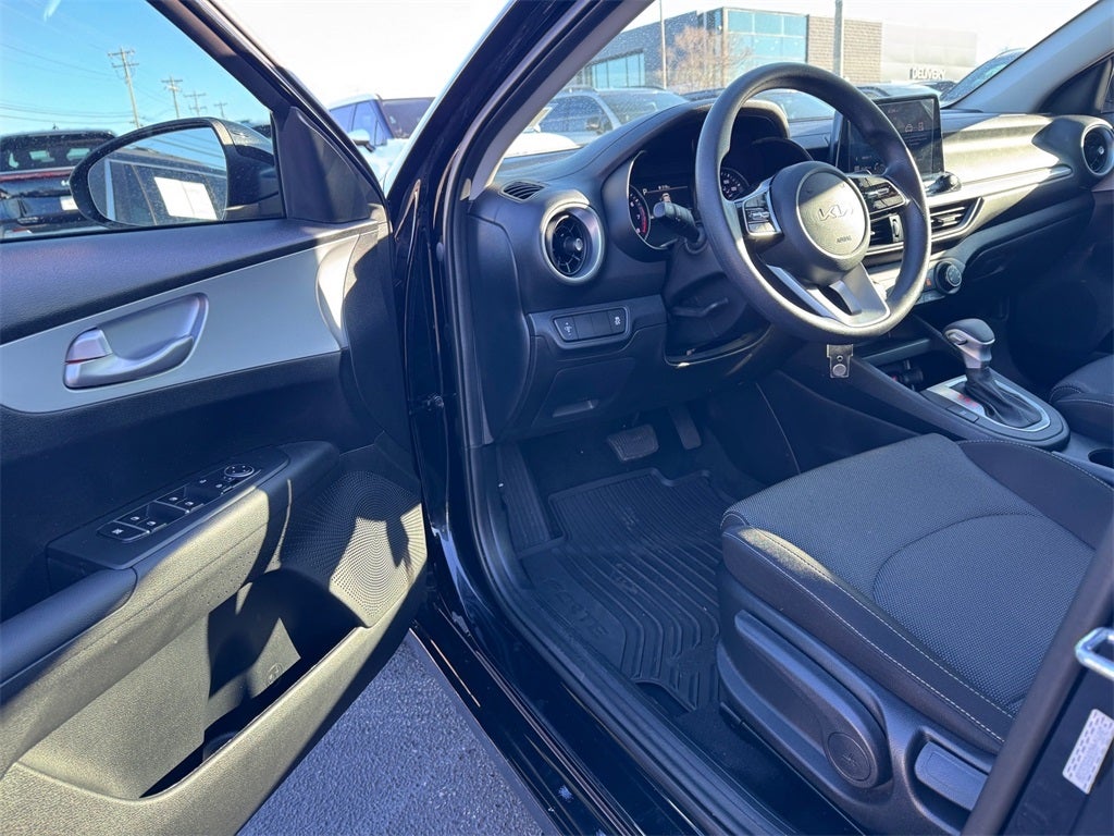 2024 Kia Forte LX