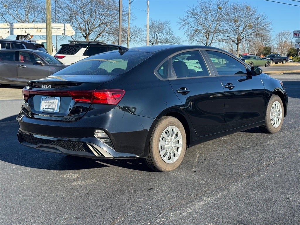 2024 Kia Forte LX