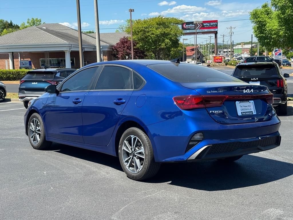 2023 Kia Forte LXS