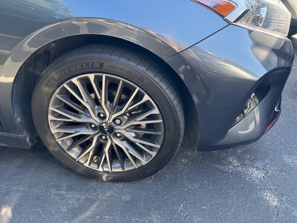 2022 Kia Forte GT-Line