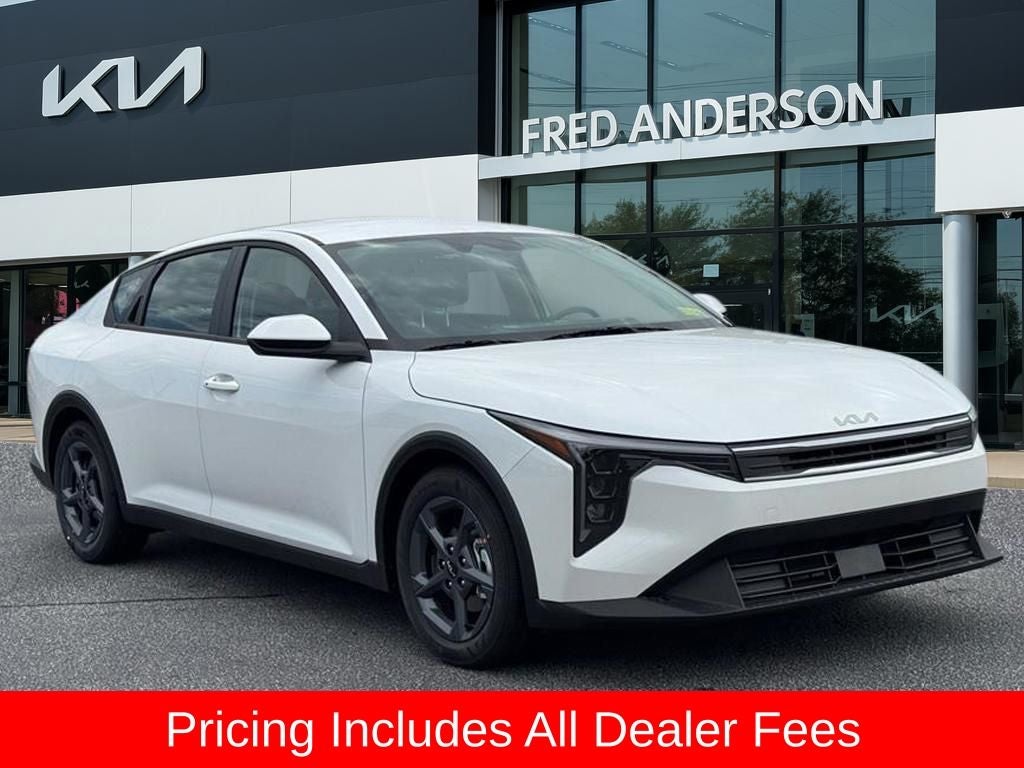 2026 Kia K4 LXS
