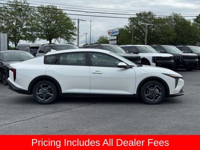 2026 Kia K4 LXS