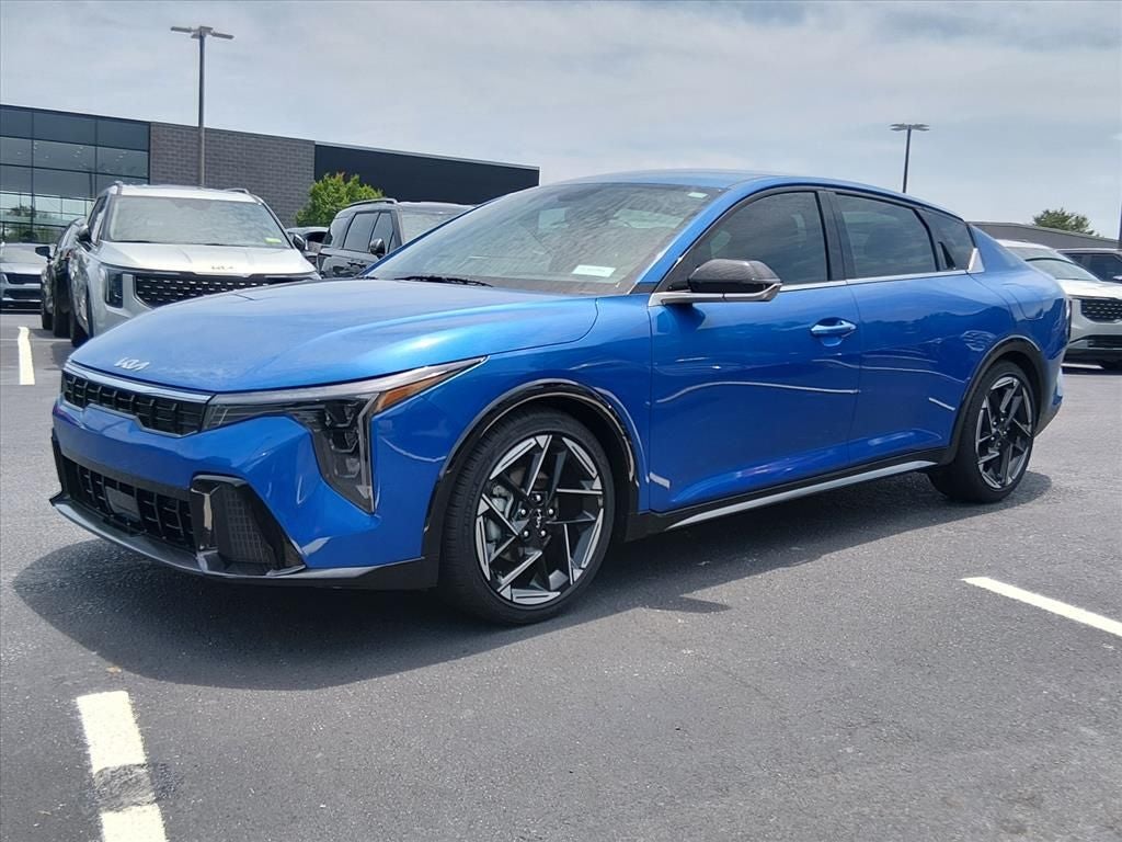 2025 Kia K4 GT-Line