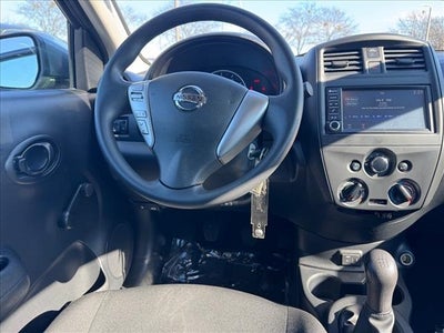 2019 Nissan Versa 1.6 S