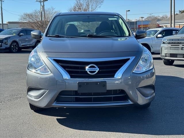 2019 Nissan Versa 1.6 S