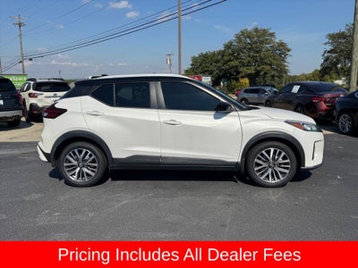 2022 Nissan Kicks SV