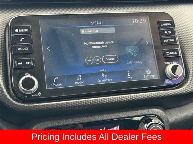 2022 Nissan Kicks SV