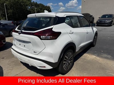 2022 Nissan Kicks SV