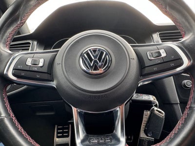 2015 Volkswagen Golf GTI 2.0T S w/Performance Package
