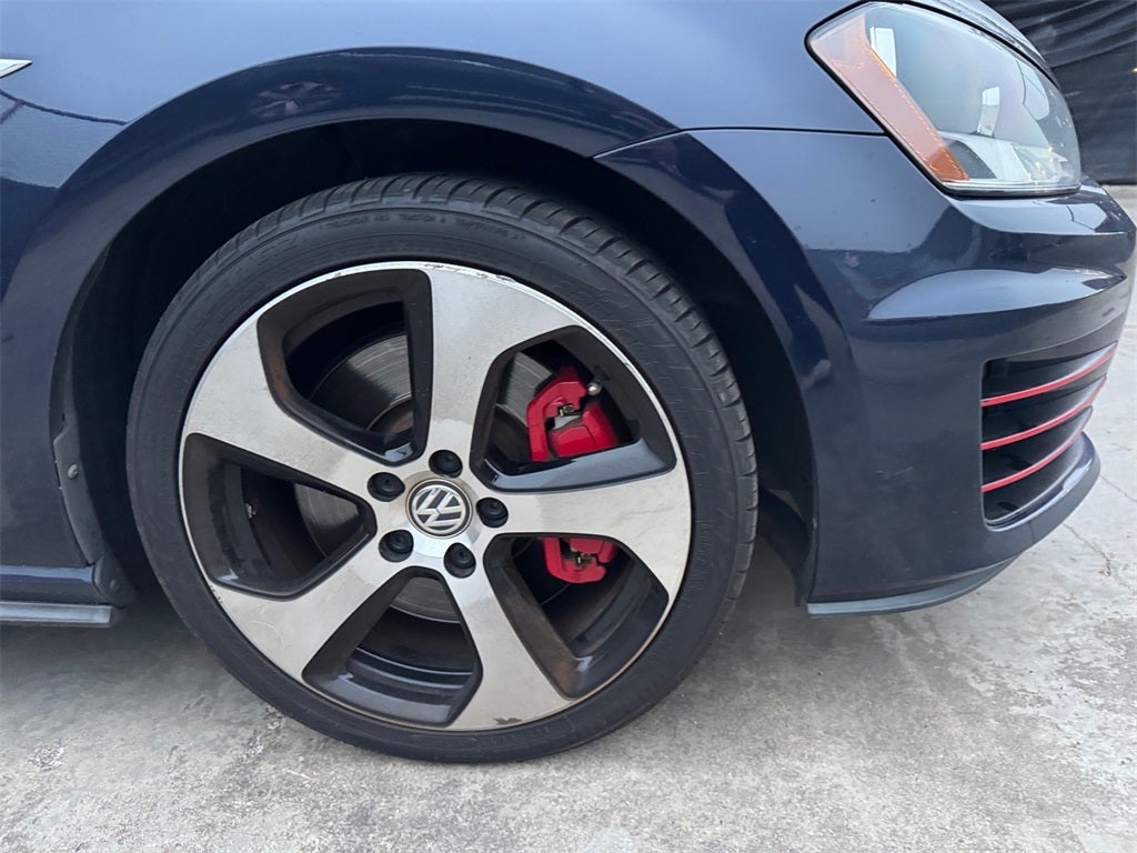 2015 Volkswagen Golf GTI 2.0T S w/Performance Package