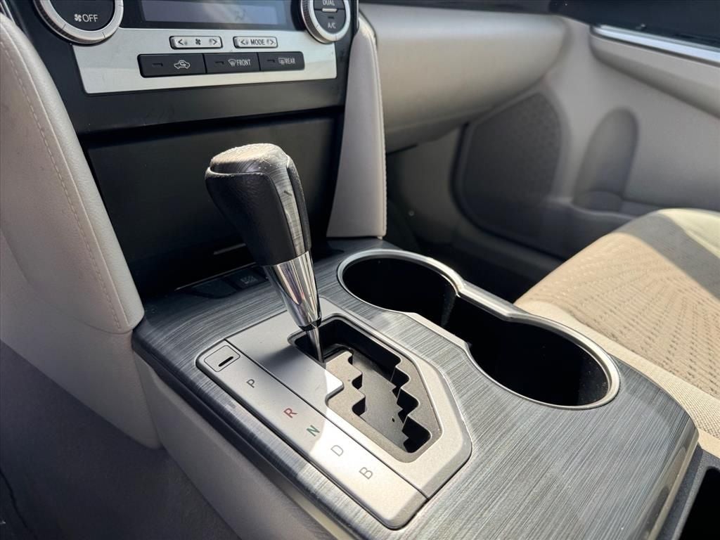 2012 Toyota Camry Hybrid LE