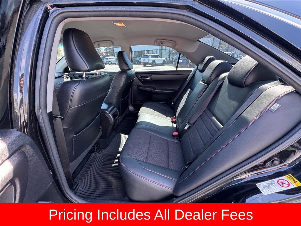 2017 Toyota Camry SE