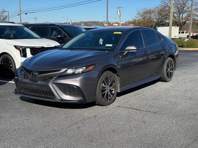 2023 Toyota Camry SE