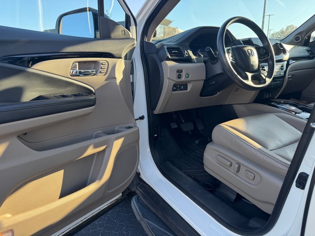2019 Honda Pilot Touring 7 Passenger